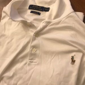 Short sleeve Ralph Lauren polo.